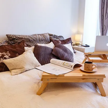 Studio With Class Klijanu Street Appartement Riga